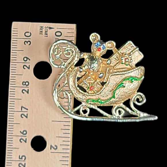 Gold Tone Christmas Santa Sleigh Teddy Bear Rhinestone Brooch Pin Holiday Vtg - Picture 2 of 5